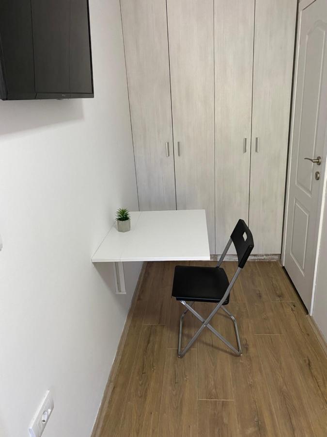 Omis Rooms Панчево Екстер'єр фото